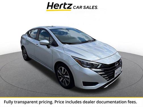 Brilliant Silver Metallic 2025 Nissan Versa 1.6 SV