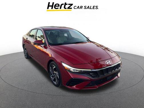 2025 Hyundai ELANTRA Limited