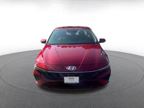 2025 Hyundai ELANTRA HEV Limited