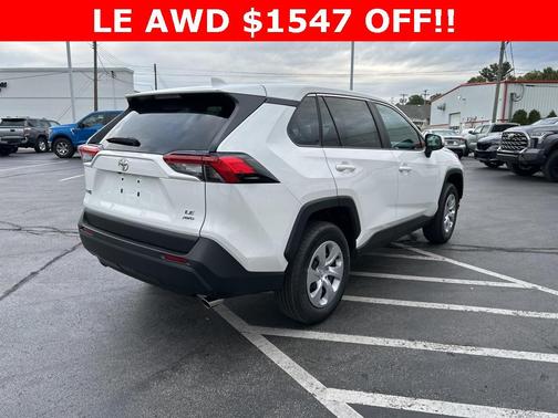 2025 Toyota RAV4 LE