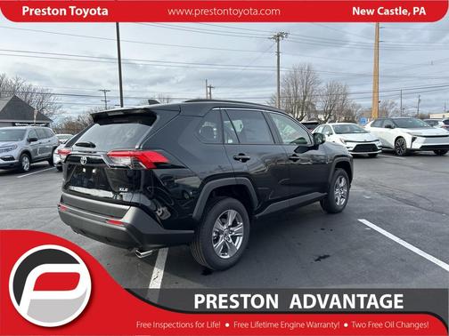 2025 Toyota RAV4 XLE