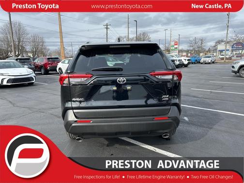 2025 Toyota RAV4 XLE