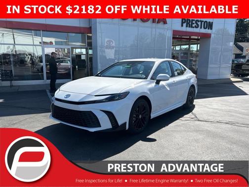 2026 Toyota Camry SE