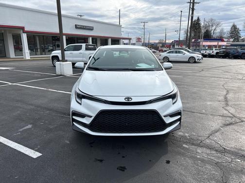 2026 Toyota Corolla SE