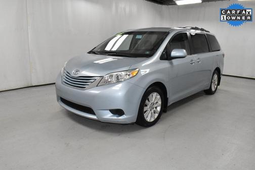 2015 Toyota Sienna LE