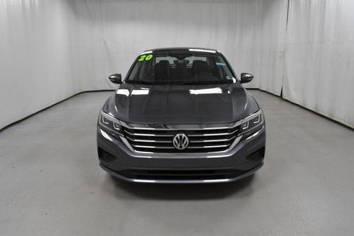 2020 Volkswagen Passat 2.0T SE