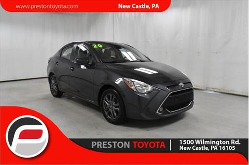 2020 Toyota Yaris Sedan LE