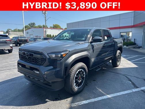 2025 Toyota Tacoma TRD Off Road