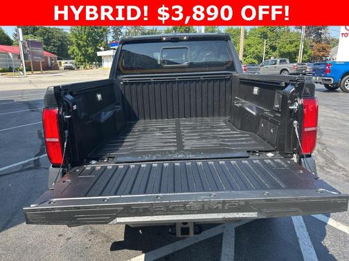 2025 Toyota Tacoma TRD Off Road