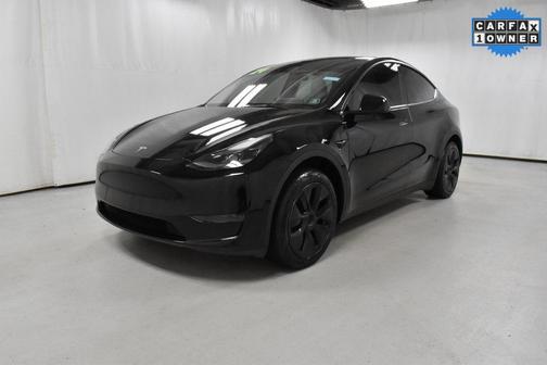 2024 Tesla Model Y Standard Range