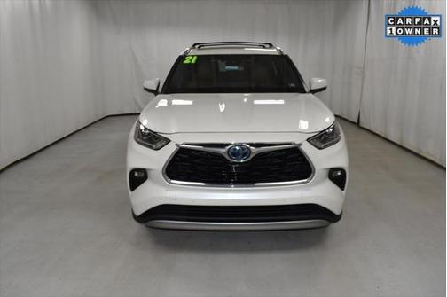2021 Toyota Highlander Hybrid Platinum