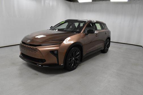 2025 Toyota Crown Signia Limited