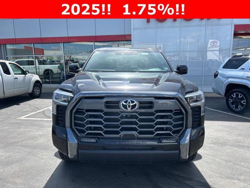 2025 Toyota Tundra Hybrid Platinum