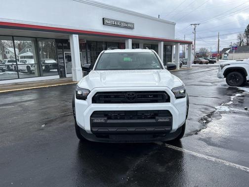 2026 Toyota 4Runner SR5