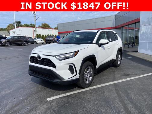 2025 Toyota RAV4 XLE