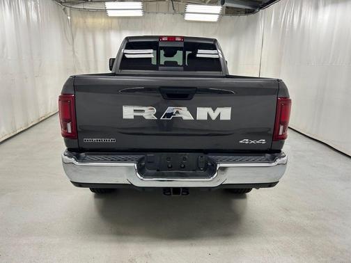 Granite Crystal Metallic Clearcoat 2025 RAM 2500 Big Horn Crew Cab 4x4 6'4' Box