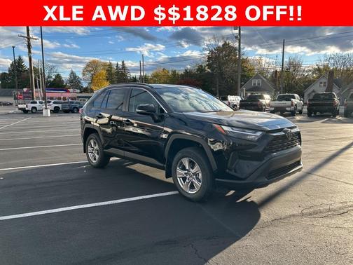 2025 Toyota RAV4 XLE