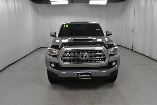 2016 Toyota Tacoma TRD Sport