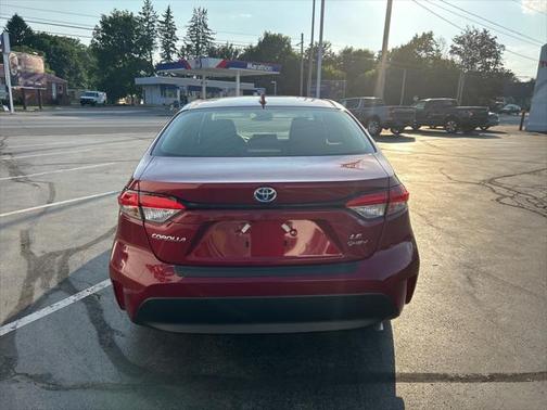 2025 Toyota Corolla Hybrid LE
