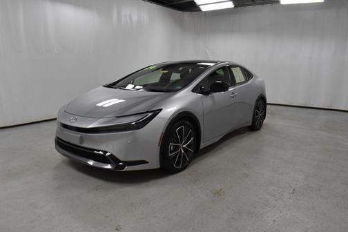 2024 Toyota Prius XLE