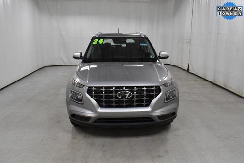 2024 Hyundai VENUE SEL