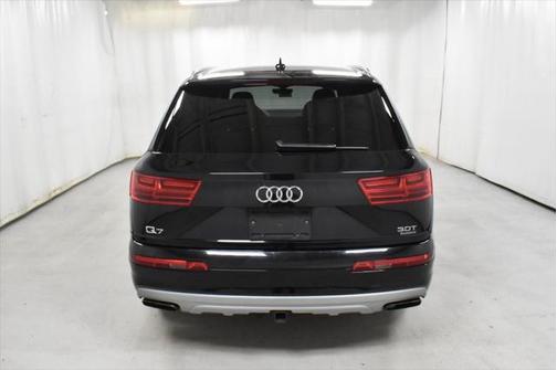 2017 Audi Q7 3.0T Prestige