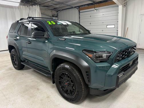 2025 Toyota 4Runner TRD Off Road Premium