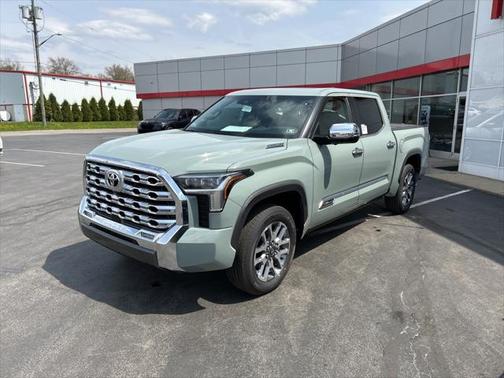 2025 Toyota Tundra Hybrid 1794 Edition