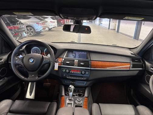 2010 BMW X6 M Soft-Close Automatic Doors