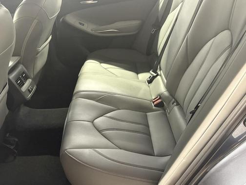 2019 Toyota Avalon XLE