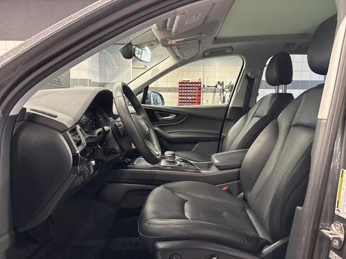 2019 Audi Q7 55 Prestige