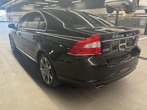 2011 Volvo S80 T6