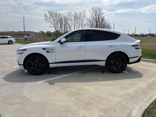 Uyuni White 2026 Genesis GV80 Coupe 3.5T e-SC