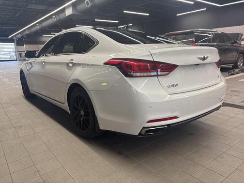 2016 Hyundai Genesis 3.8