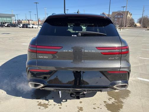 2026 Genesis GV70 3.5T Sport Advanced