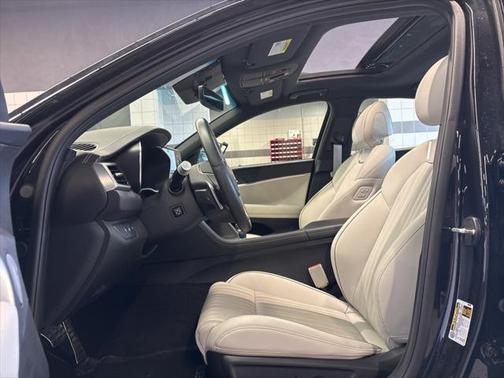 2025 Genesis G70 2.5T AWD