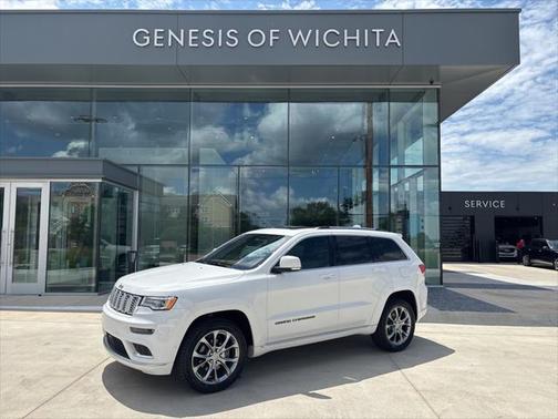2020 Jeep Grand Cherokee Summit