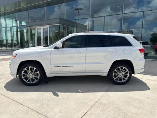 2020 Jeep Grand Cherokee Summit