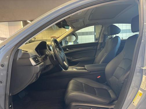 2021 Honda Accord Touring 2.0T