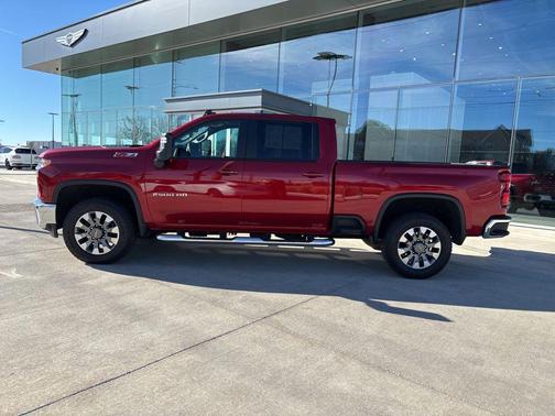 2023 Chevrolet Silverado 2500 LT
