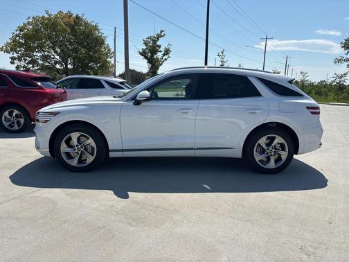 2026 Genesis GV70 2.5T