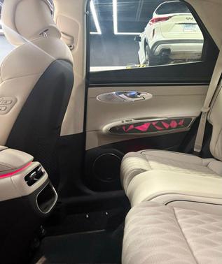 2025 Genesis GV70 3.5T AWD Sport