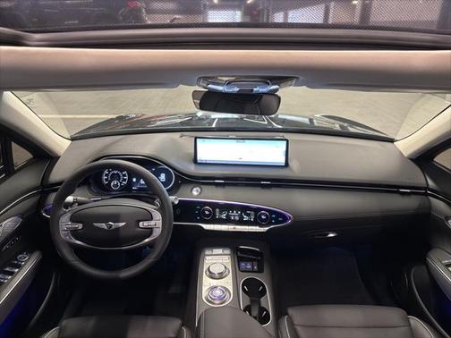 2024 Genesis GV70 2.5T AWD