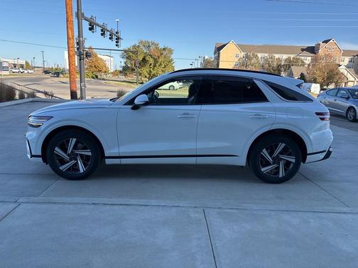 2026 Genesis GV70 3.5T Sport Advanced