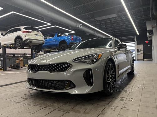 2023 Kia Stinger GT2
