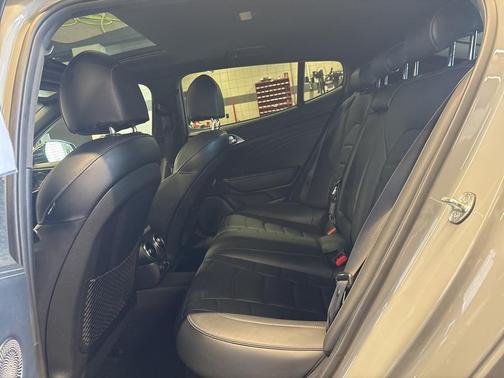 2023 Kia Stinger GT2