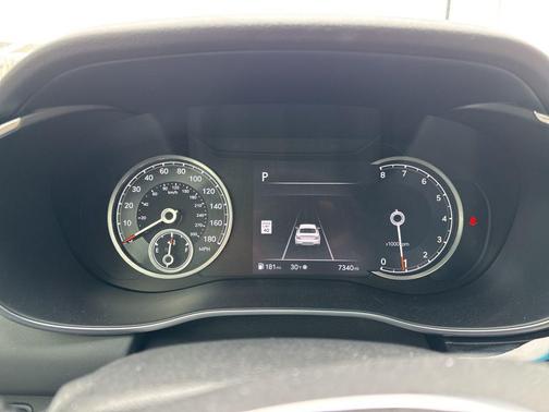 2025 Genesis G70 2.5T AWD