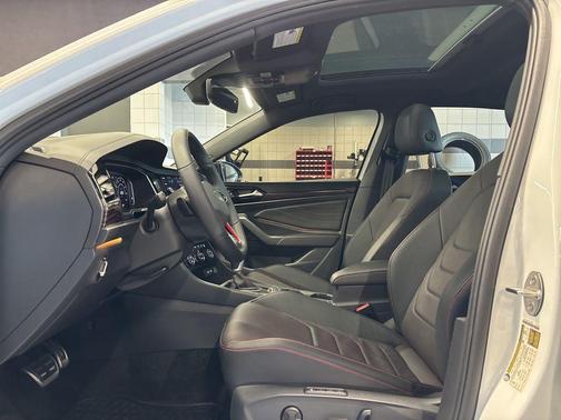 2024 Volkswagen Jetta GLI 2.0T Autobahn