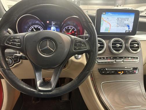 2018 Mercedes-Benz GLC 300 4MATIC