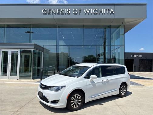 2020 Chrysler Pacifica Touring-L Plus